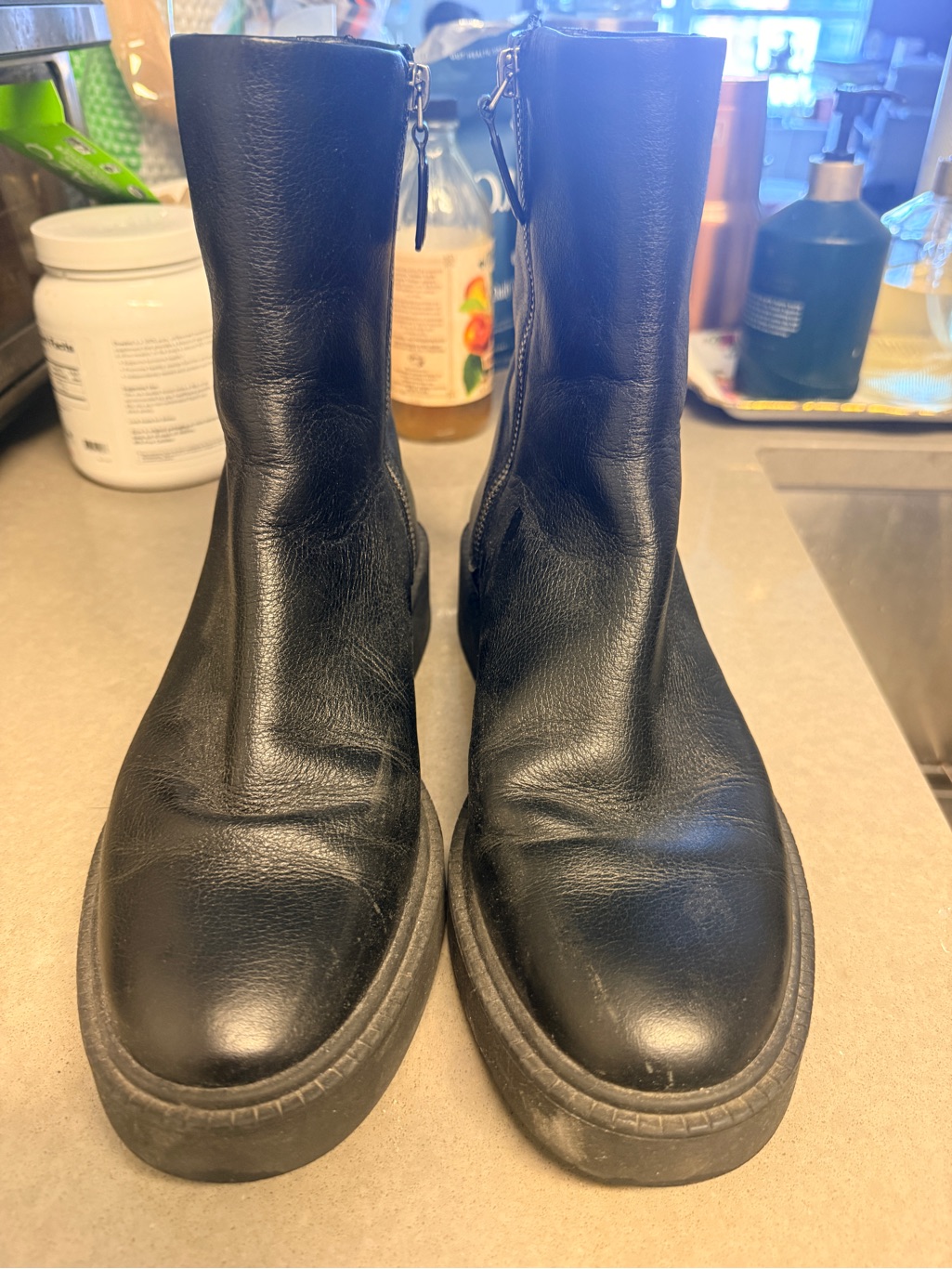 Vince Black Leather Ankle Boots Lug Sole Side Zip Size 10